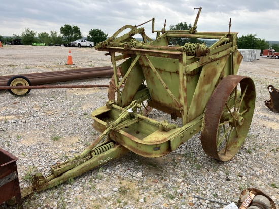 OLD GREEN SCRAPER