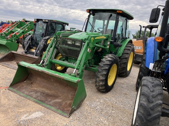 JOHN DEERE 5105M