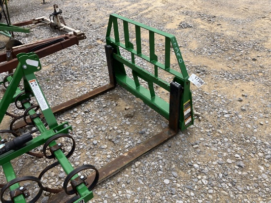JD 4000 SERIES PALLET FORK & FRAME