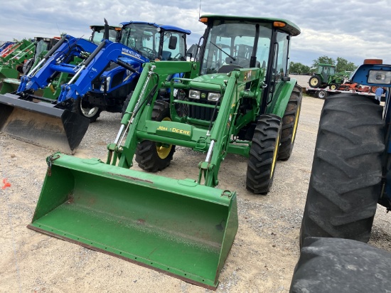 JOHN DEERE 5075E