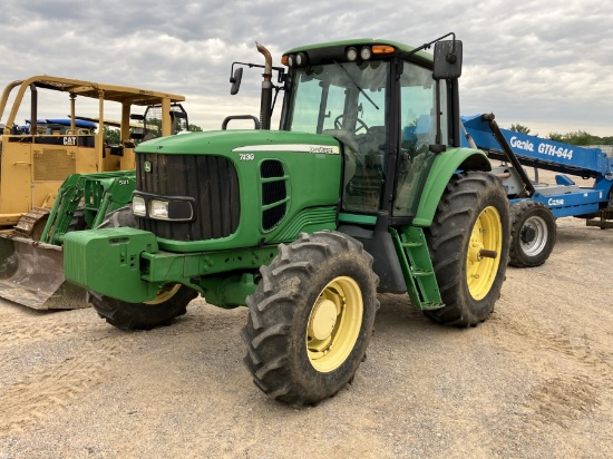 JOHN DEERE 7130