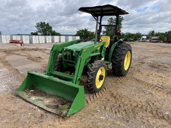 JOHN DEERE 5205