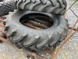 16.9X30 TRACTOR TIRE