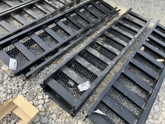 SET OF TRAILER RAMPS
