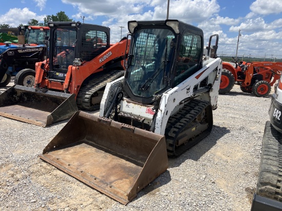 BOBCAT T450 SKID STEER