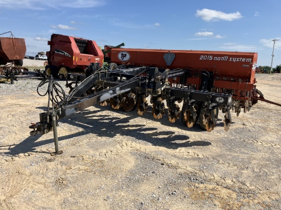 15' TYE NO-TILL DRILL W/CART