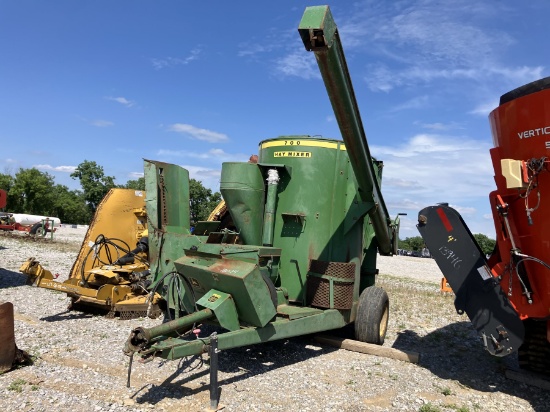 JD 700 GRNDR/MXR W/HAY CHUTE/PROCSR