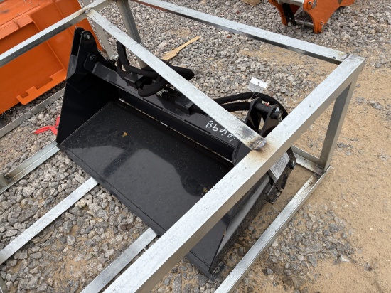 Mini Skid 4-N-1 Bkt