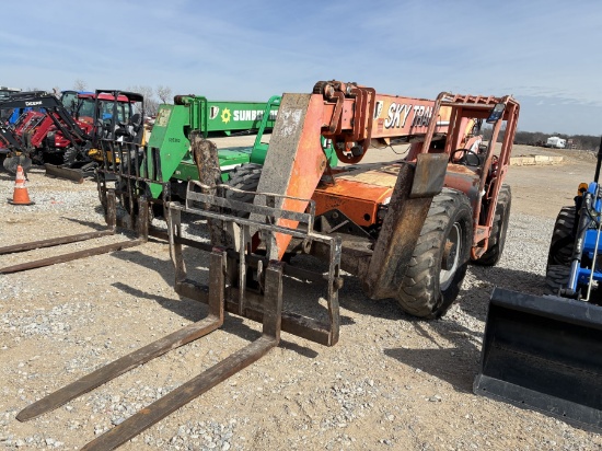 04 Skytrak 10054 Telehandler