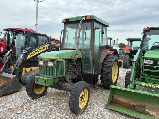 JD 5200 2WD/CHA/D.R/1249HR