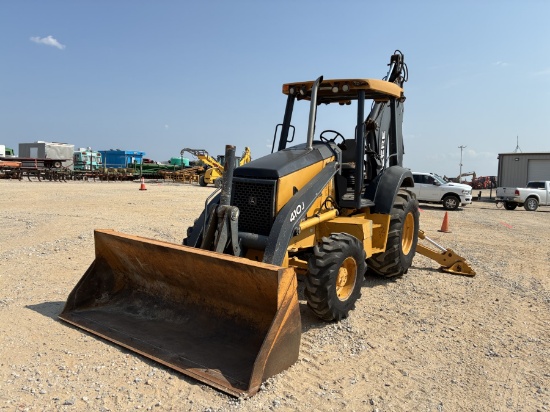 John Deere 410j Tlb