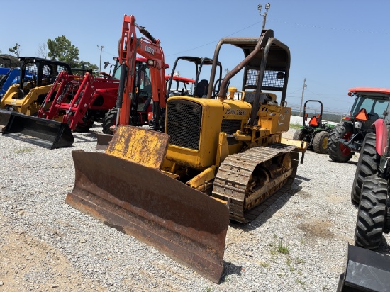John Deere 450c Dozer