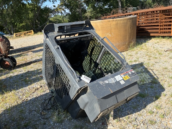 Kub Svl75-3 Skid Steer Cab