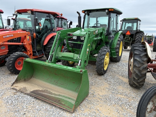 John Deere 5065e