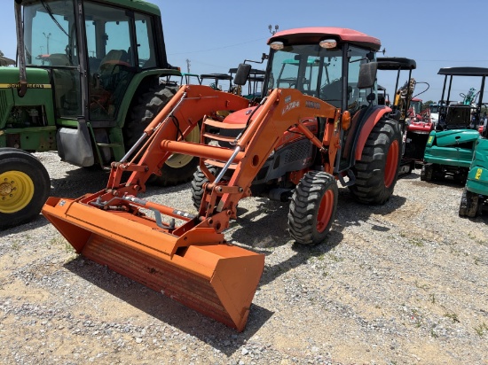 Kubota L3940