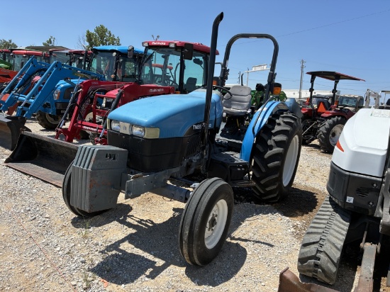 New Holland Tn65