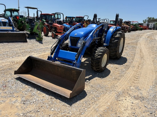 New Holland T2420