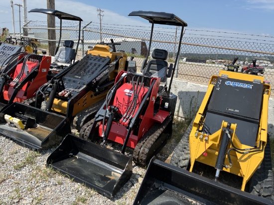 26 SD LANCH SSL580 RIDE-ON SKID STEER