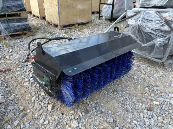 MINI SKID HYD SWEEPER
