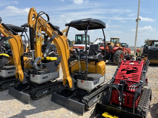 IR ME20 MINI EXCAVATOR