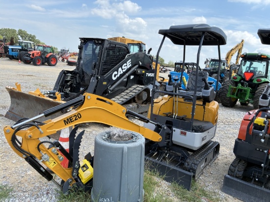 IR ME20 MINI EXCAVATOR