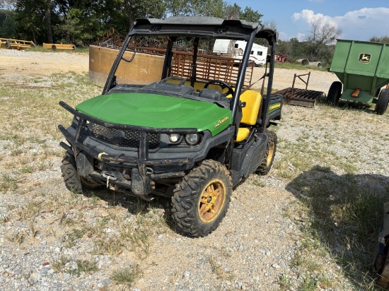 JD XUV865M SIDE-BY-SIDE (SALVAGE)