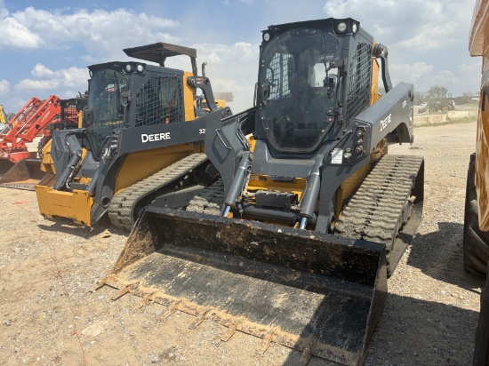 JOHN DEERE 333G SKID STEER