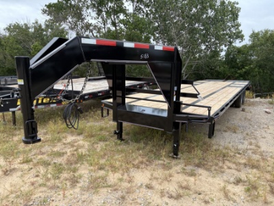 32' Severe Gooseneck Trailer