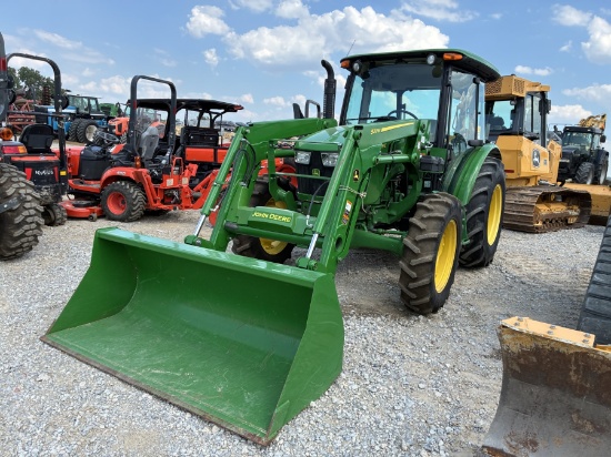 John Deere 5075e
