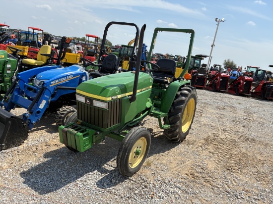 John Deere 790