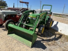 JOHN DEERE 3005