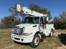 06 INTERNATIONAL BOOM TRUCK