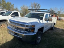 CHEVY 2500HD TRUCK
