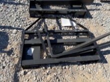SET OF PALLET FORK AND FRAME