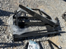 SET OF PALLET FORK AND FRAME