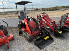 RIDE ON TRACK LOADER