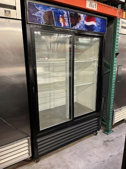 True 2 Sliding Glass Door Merchandiser/ Refrigerator