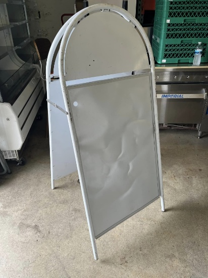 Magnetic Outdoor Metal Sign