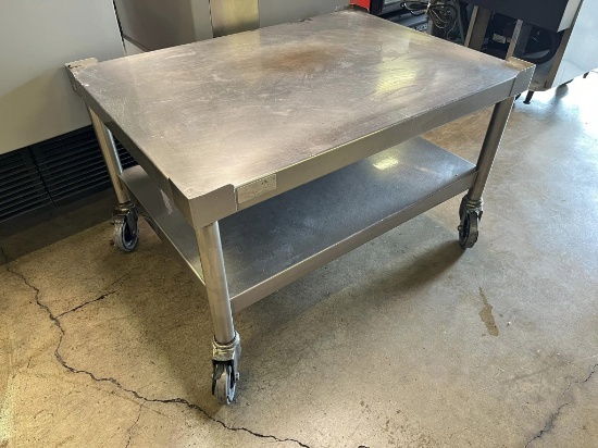 HEAVY DUTY 36” x 26” Equipment Stand W/Casters