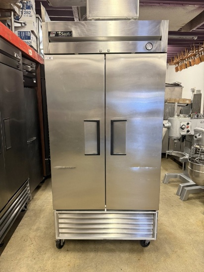 True 40” 2 Door Refrigerator Slim Fit