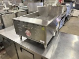 Carnival King Countertop Gas Deep Fryer (For funnel cakes!)