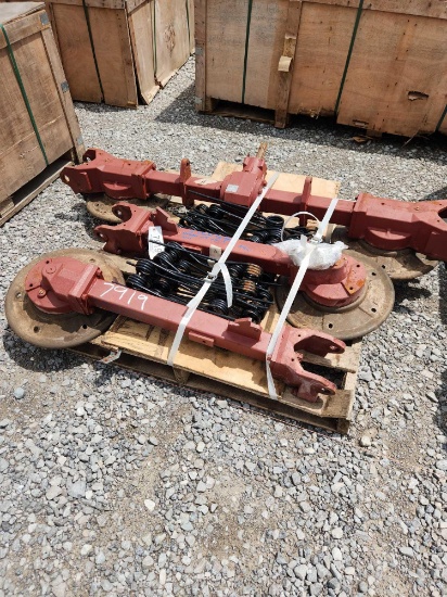 17' HAY TEDDER, GEARBOX, 4 BASKETS W/ TINES