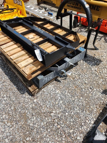 2K LBS PALLET FORK FRAME SKID STEER QUICK ATTACH (FRAME ONLY)