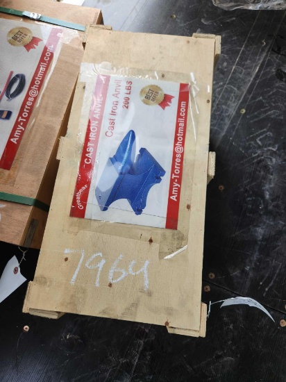 UNUSED GREATBEAR 200LB ANVIL