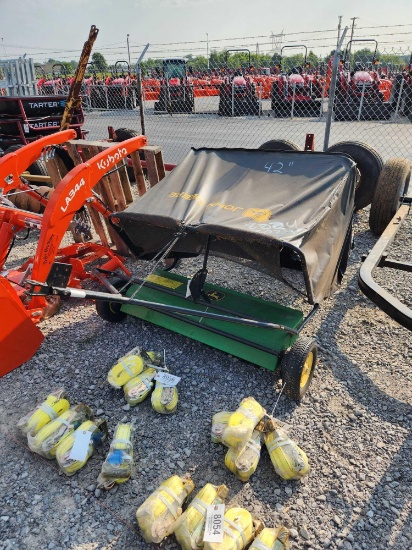 JOHN DEERE 42" PULL GRASS OR LEAF SWEAPER