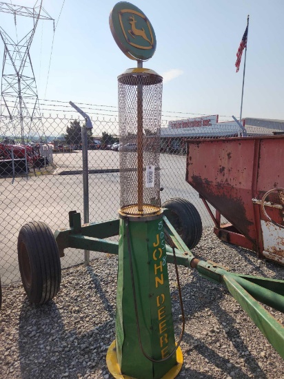 JOHN DEERE 7' METAL GAS PUMP REPLICA