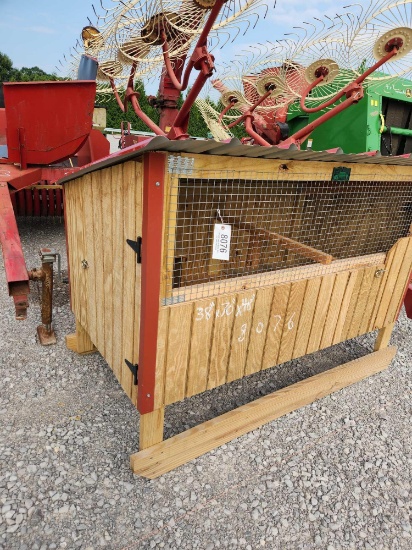 38"W X 70"L X 4'T RABBIT/QUAIL/CHICKEN HOUSE