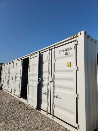 40' X 90" X 106" CONTAINER W/ 4 SIDE DOORS, 1 END DOOR & LOCK BAR