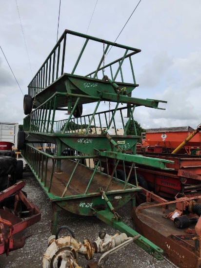 STOLTZFUS 68"X24' PULL HAY FEEDER