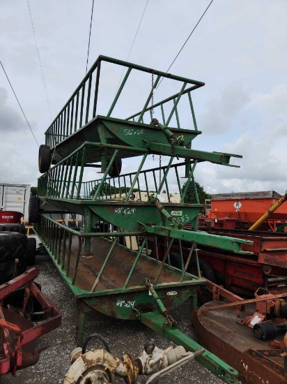 STOLTZFUS 56"X20' PULL HAY FEEDER
